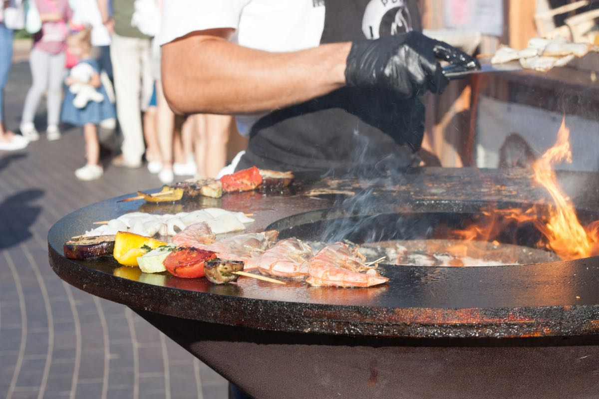 Como calcular la comida para una barbacoa de 10 personas⁠